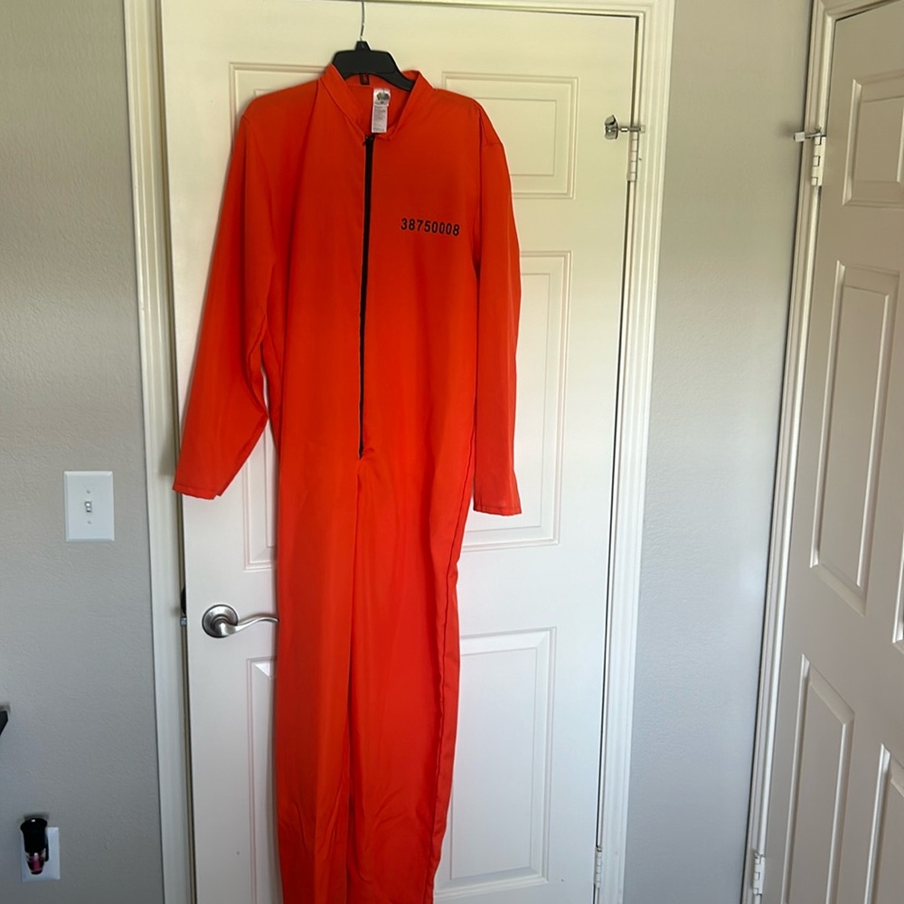 Men’s Prisoner Costume